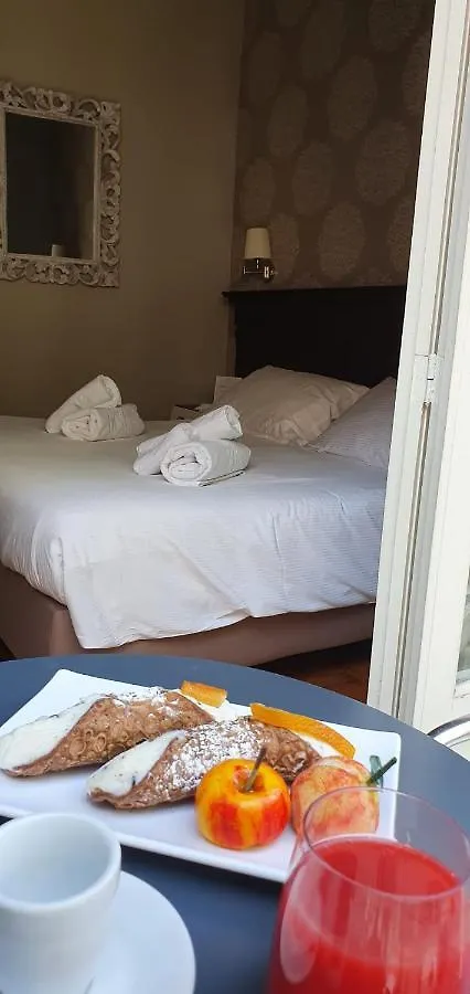 Smart Hotel Gallery House Palermo Italië